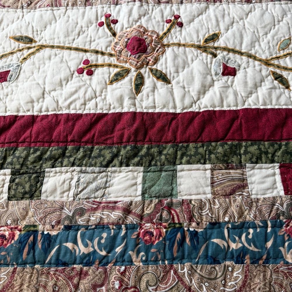 Vintage Patchwork Quilt 100x90 Floral Cottage Queen King Cotton - Picture 4 of 11